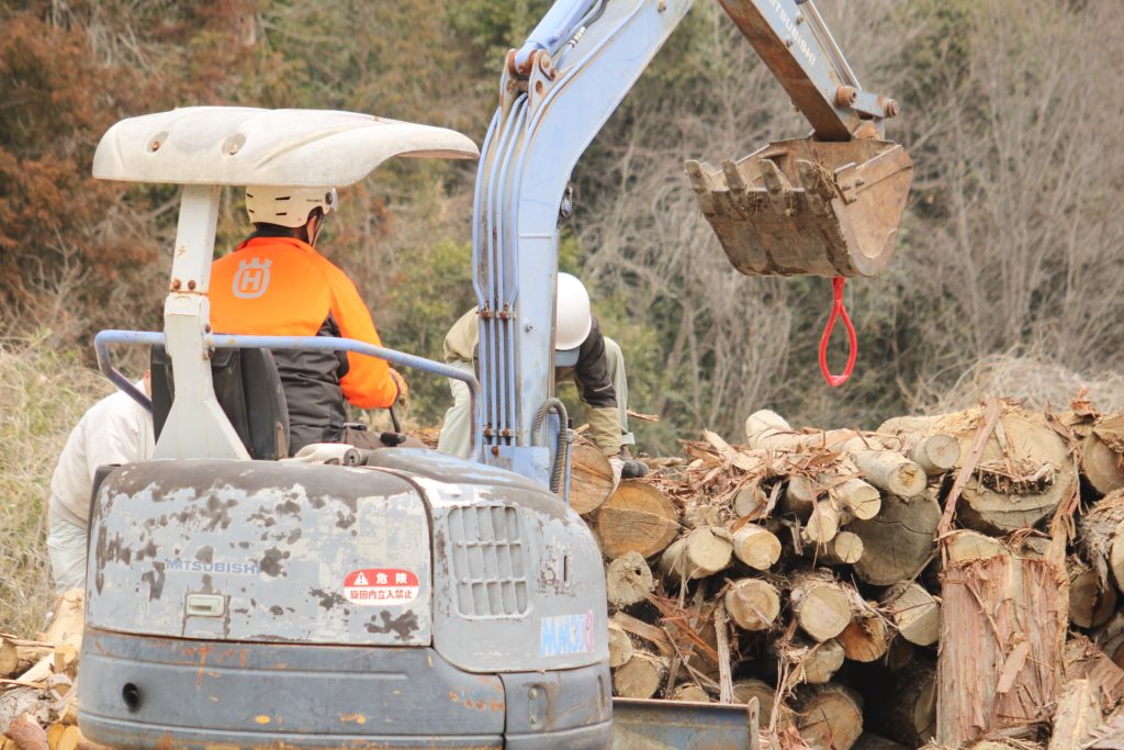 猪名川町:NPO法人山存の活動画像
