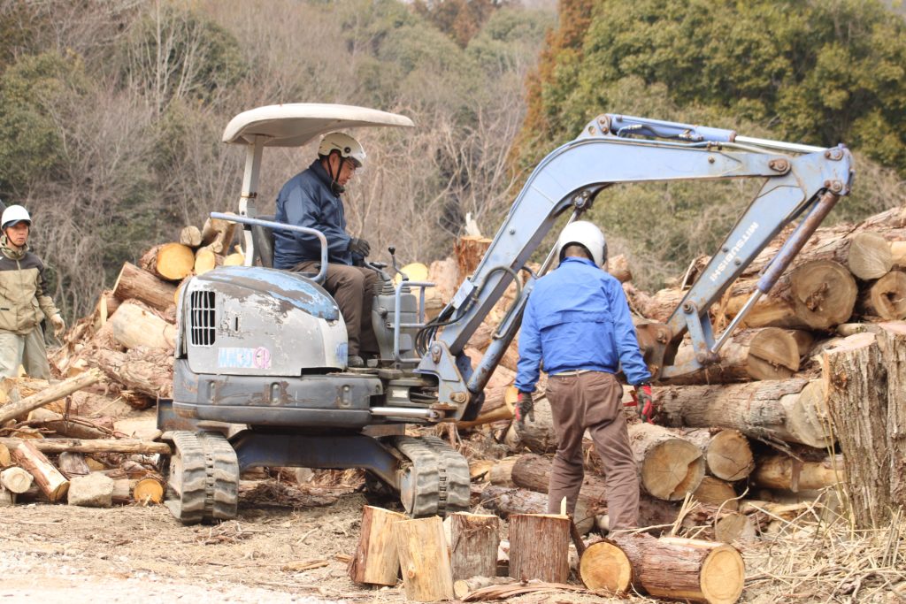 猪名川町:NPO法人山存の活動画像